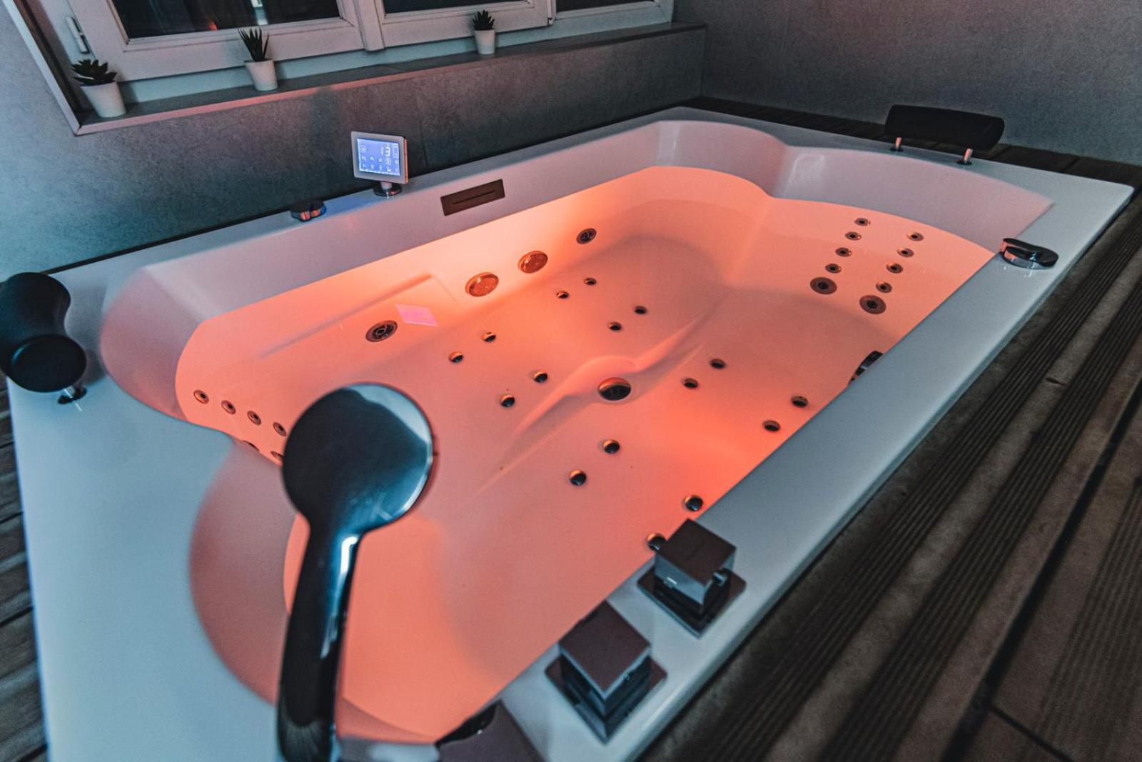 ריימס Mv Suite & Spa מראה חיצוני תמונה
